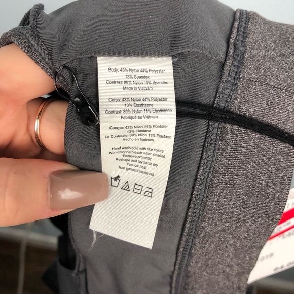 ALO Yoga • Stormy Grey Equalize Padded Sports Bra - Picture 8 of 8